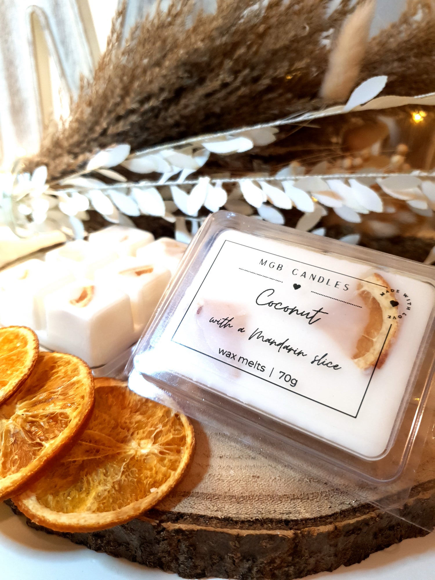 SIGNATURE SOY & BEESWAX MELTS
