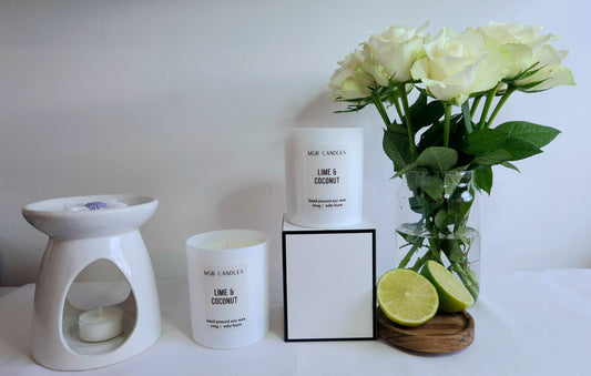 LIME & COCONUT, White Gloss and Pearl Mica Wax Candle. Hand Poured Soy Wax, 260ml.